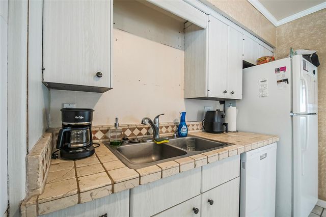 1740 NEPTUNE ROAD, Kissimmee, FL 34744