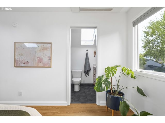 3024 N KILPATRICK St, Portland, OR 97217