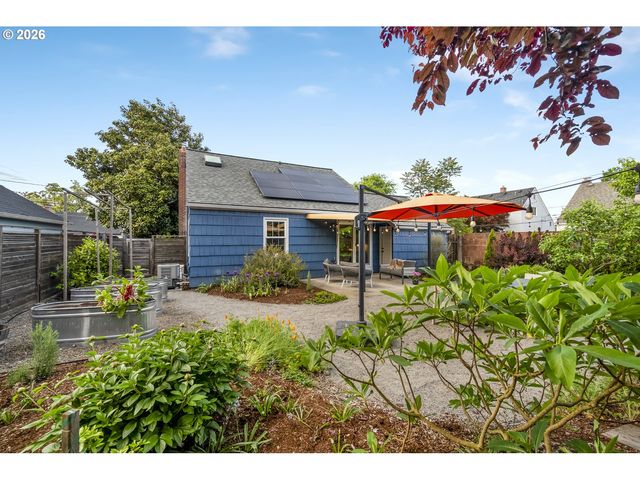 3024 N KILPATRICK St, Portland, OR 97217