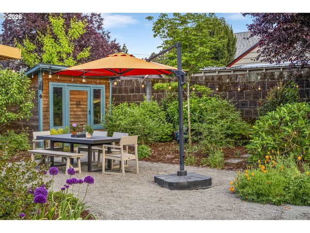 3024 N KILPATRICK St, Portland, OR 97217