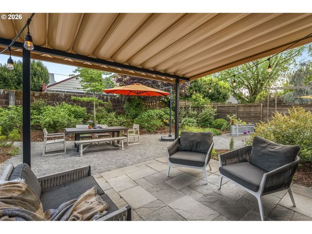 3024 N KILPATRICK St, Portland, OR 97217
