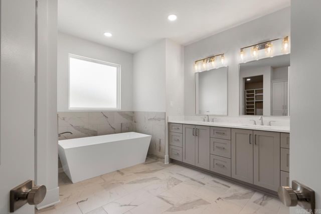 4406 Cumberland Circle, Benton, AR 72019