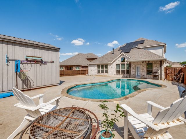 1232 Rushmore Drive, Burleson, TX 76028