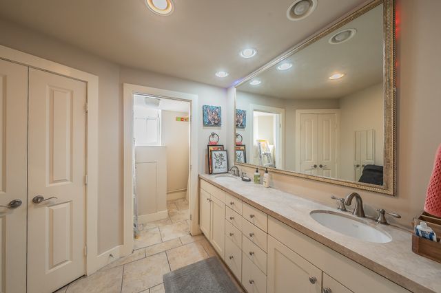 411 W 7th Street 1007, Fort Worth, TX 76102