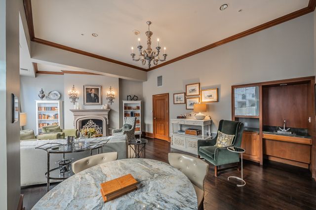 411 W 7th Street 1007, Fort Worth, TX 76102