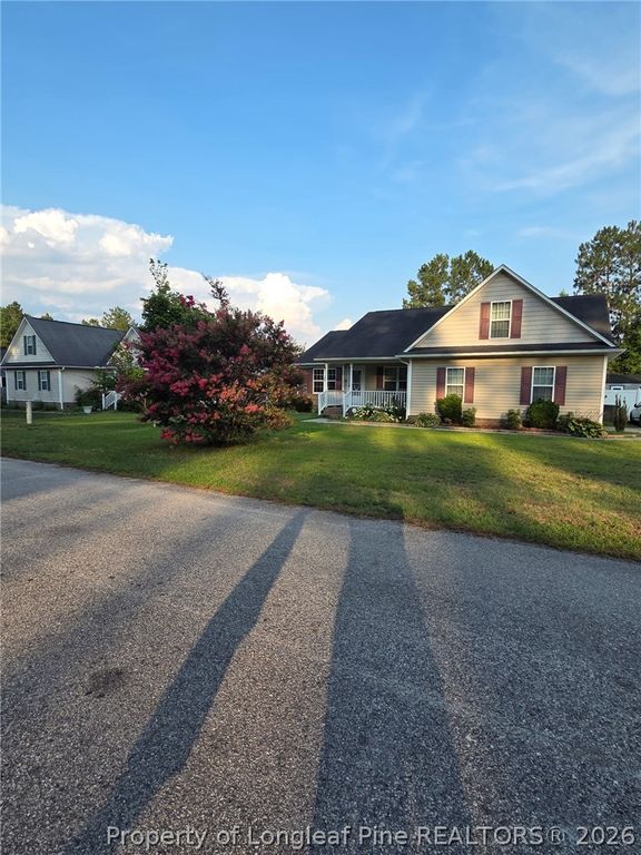 4611 Salem Prince Drive, Hope Mills, NC 28348 — photo 2