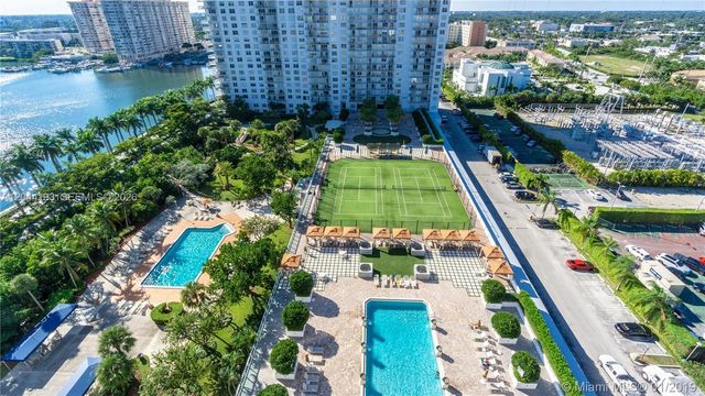 2801 NE 183rd Street 709W, Aventura, FL 33160