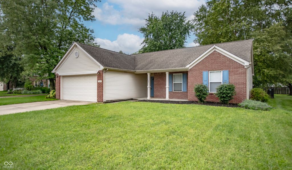 13246 Golden Ash Court, Fishers, IN 46038