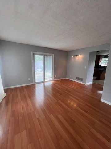 9126 Ellersly Drive, Lewis Center, OH 43035