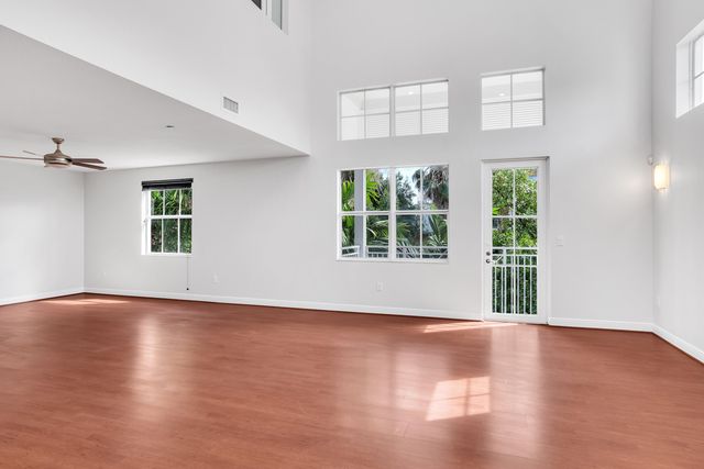 427 SW 13th Terrace, Fort Lauderdale, FL 33312