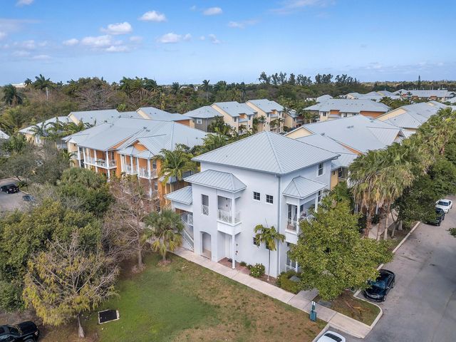 427 SW 13th Terrace, Fort Lauderdale, FL 33312