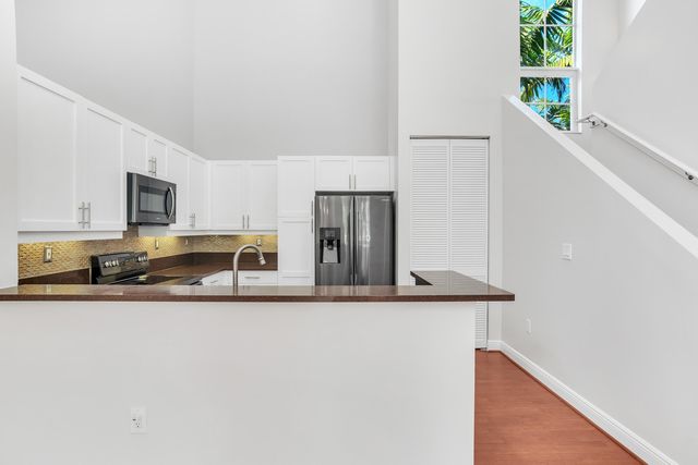 427 SW 13th Terrace, Fort Lauderdale, FL 33312