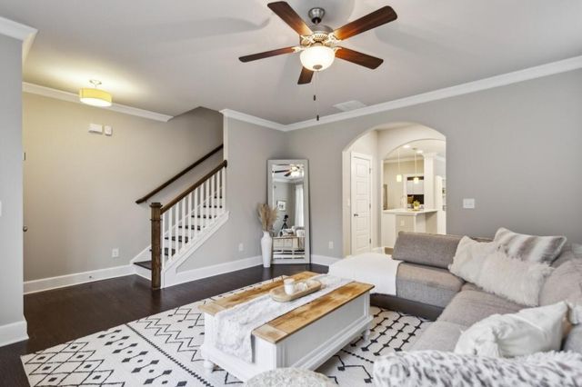 2023 Yellow Finch Trail, Atlanta, GA 30316