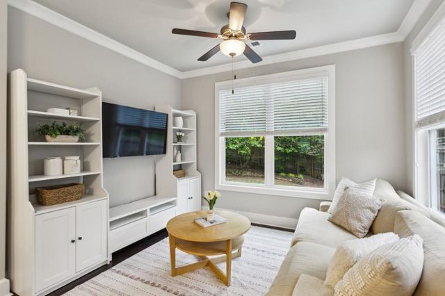2023 Yellow Finch Trail, Atlanta, GA 30316
