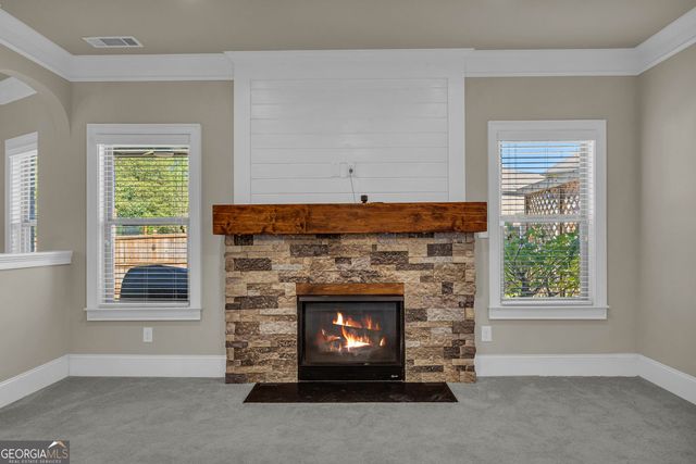 972 Spanish Moss Trail, Loganville, GA 30052