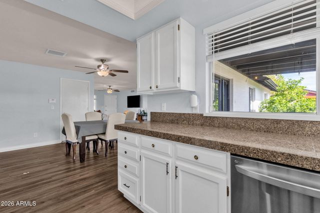 4721 W SWEETWATER Avenue, Glendale, AZ 85304