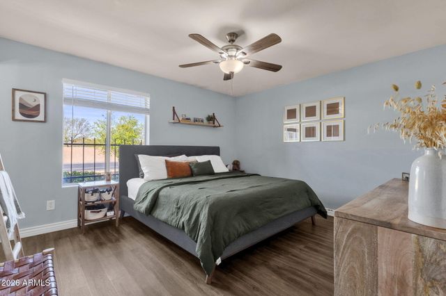 4721 W SWEETWATER Avenue, Glendale, AZ 85304