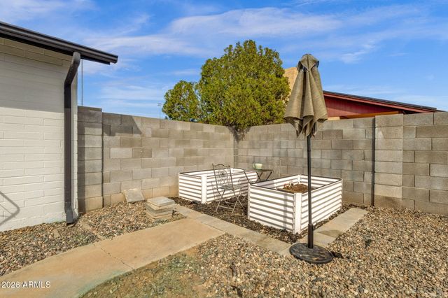 4721 W SWEETWATER Avenue, Glendale, AZ 85304