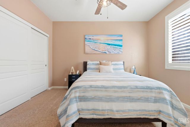 1998 Albarino Street, Tulare, CA 93274