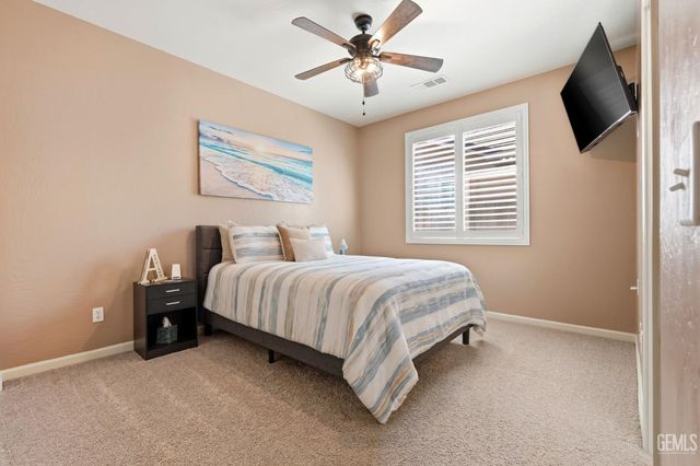 1998 Albarino Street, Tulare, CA 93274