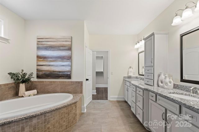 101 Cross Current Lane, Belmont, NC 28012