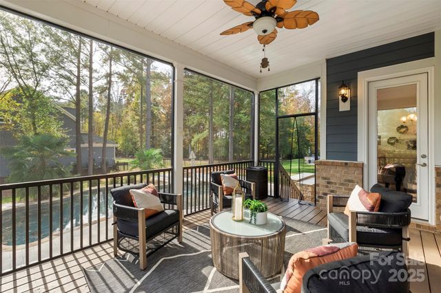 101 Cross Current Lane, Belmont, NC 28012