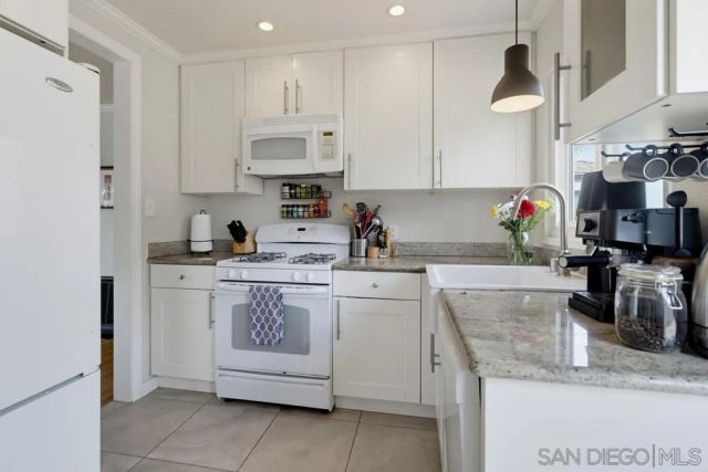 5162 Pirotte, San Diego, CA 92105