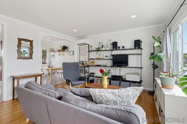 5162 Pirotte, San Diego, CA 92105