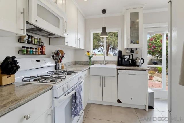 5162 Pirotte, San Diego, CA 92105