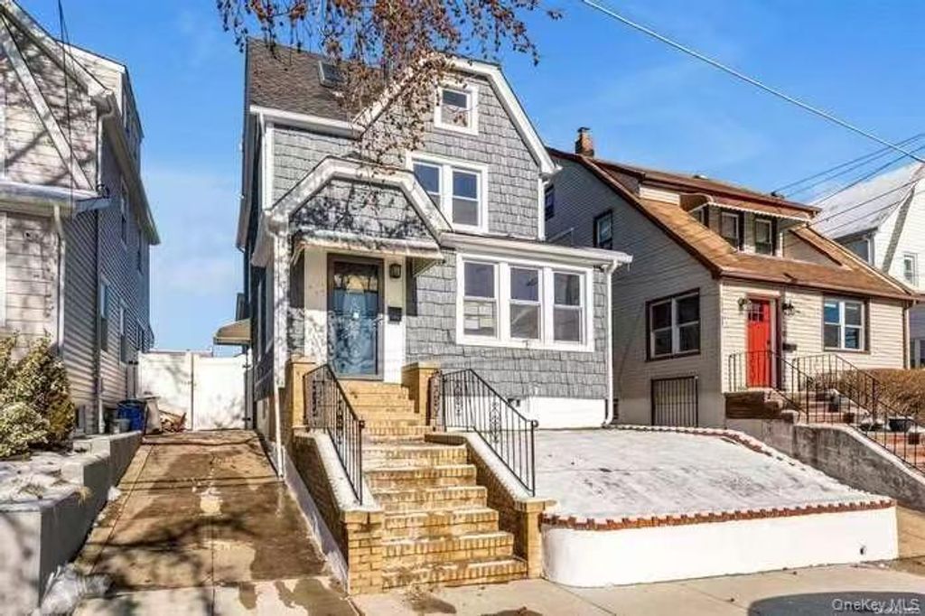 17137 Bagley Avenue, Flushing, NY 11358
