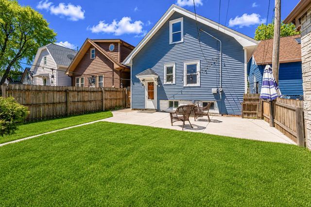 2808 Greeley AVENUE, Milwaukee, WI 53207