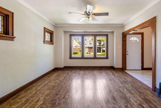 2808 Greeley AVENUE, Milwaukee, WI 53207