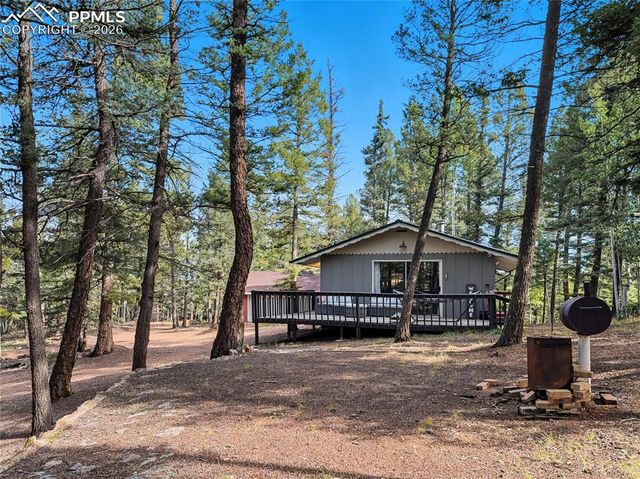 112 Denwood Drive, Florissant, CO 80816