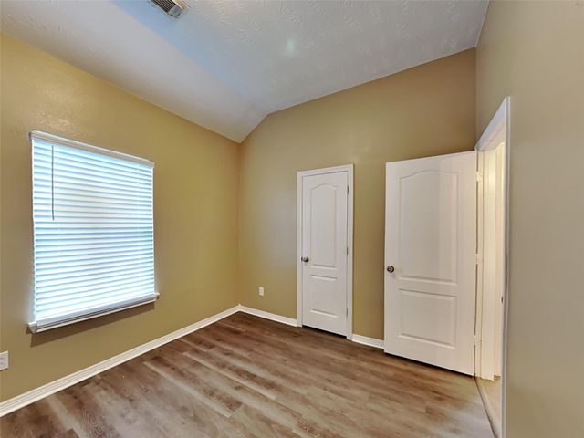 2315 Perkins Crossing Drive, Conroe, TX 77304