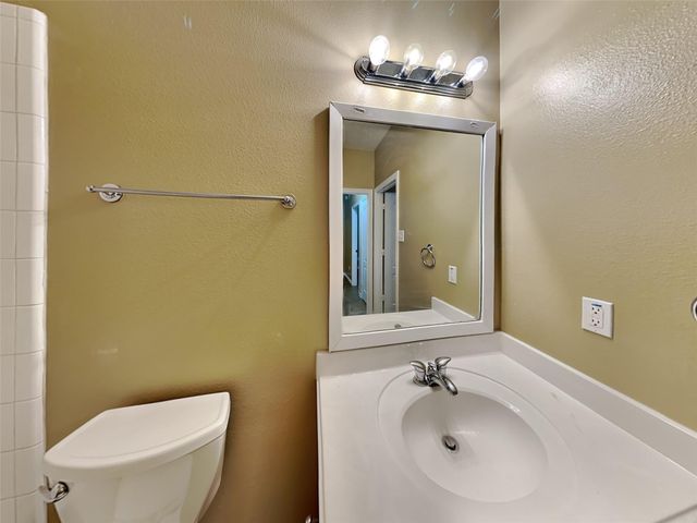 2315 Perkins Crossing Drive, Conroe, TX 77304