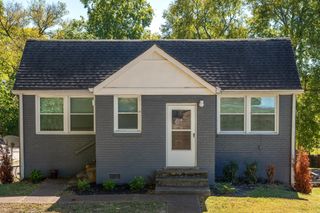 1010 Carolyn Ave Apt A, Nashville, TN 37216
