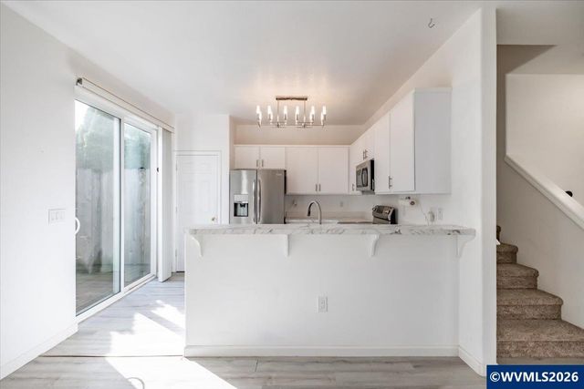 512 NW Celtis Ln, Hillsboro, OR 97124