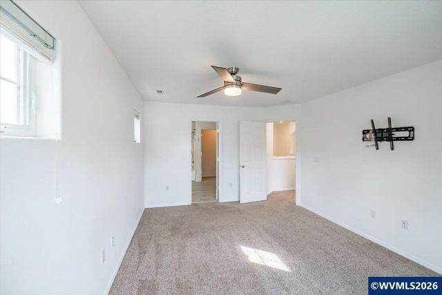 512 NW Celtis Ln, Hillsboro, OR 97124