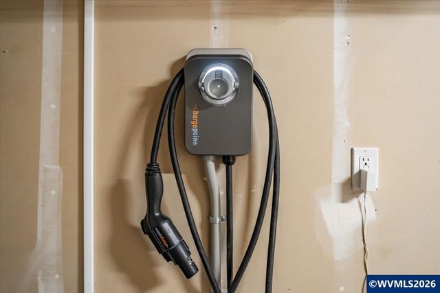 512 NW Celtis Ln, Hillsboro, OR 97124