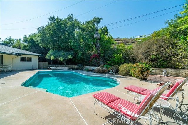 211 Peacock Lane, Montebello, CA 90640