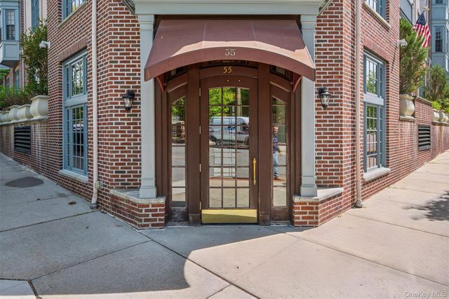 55 1st Street 414, Pelham, NY 10803
