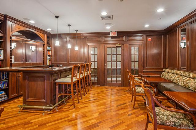 55 1st Street 414, Pelham, NY 10803