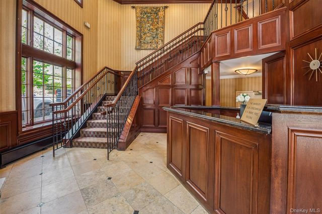55 1st Street 414, Pelham, NY 10803