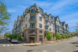 55 1st Street 414, Pelham, NY 10803