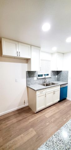 24 Church St, Empire, CA 95319