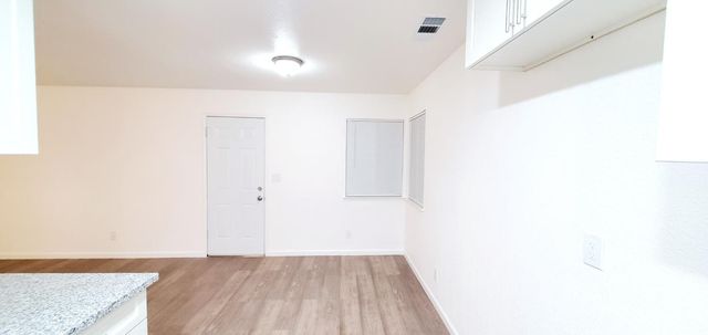 24 Church St, Empire, CA 95319