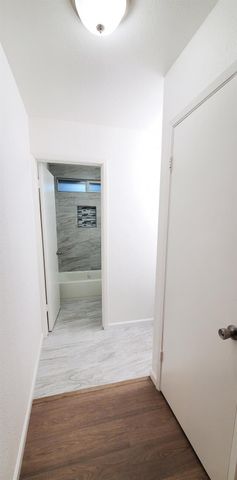 24 Church St, Empire, CA 95319