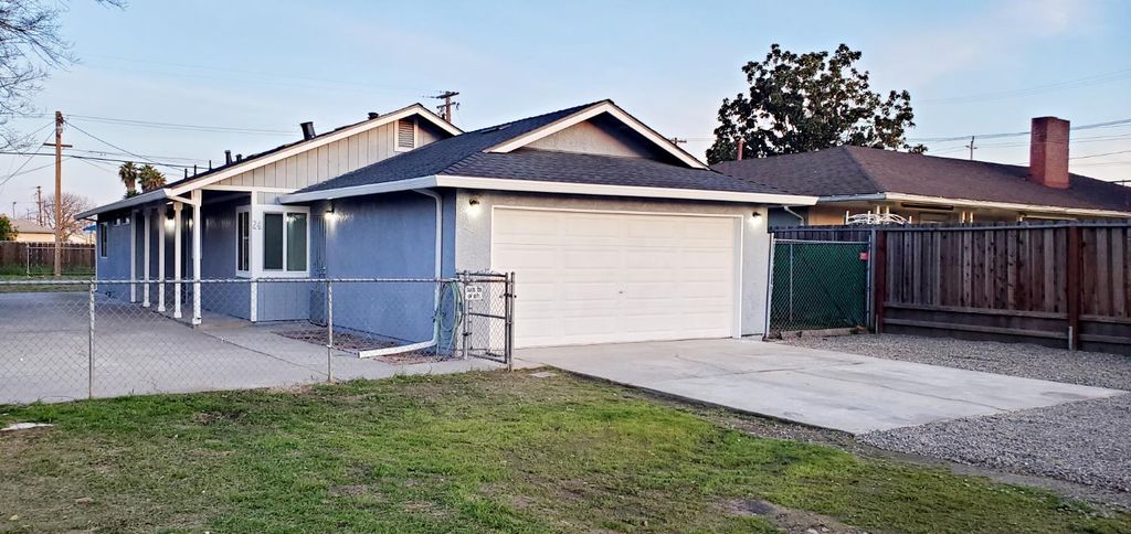 24 Church St, Empire, CA 95319