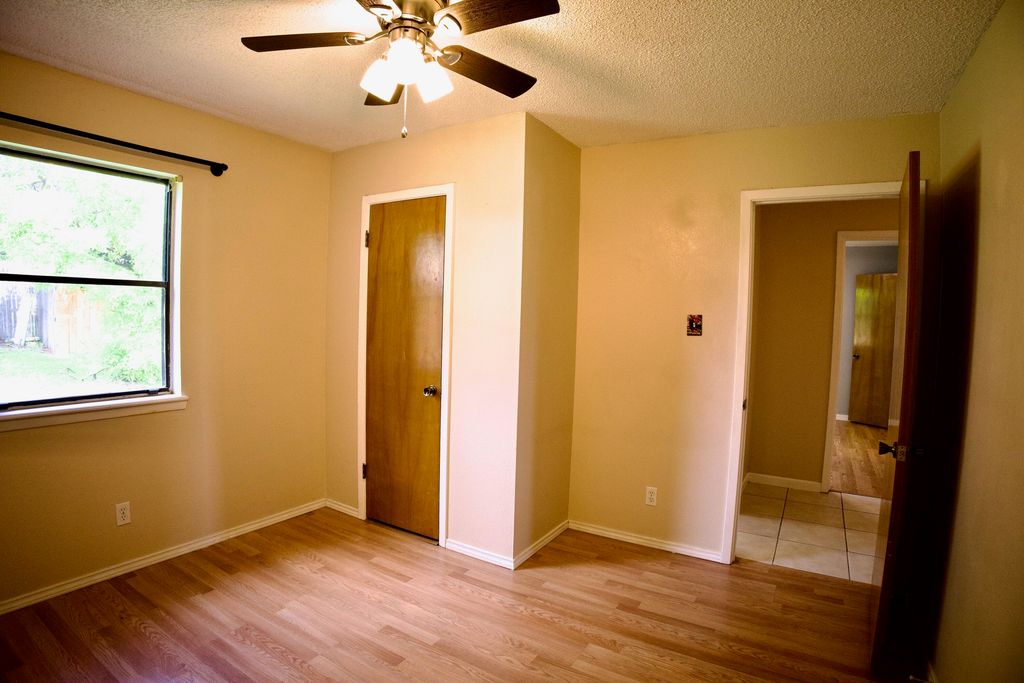 Image 14 of property listing at 1339 Fox Hollow Street, San Angelo, TX 76905