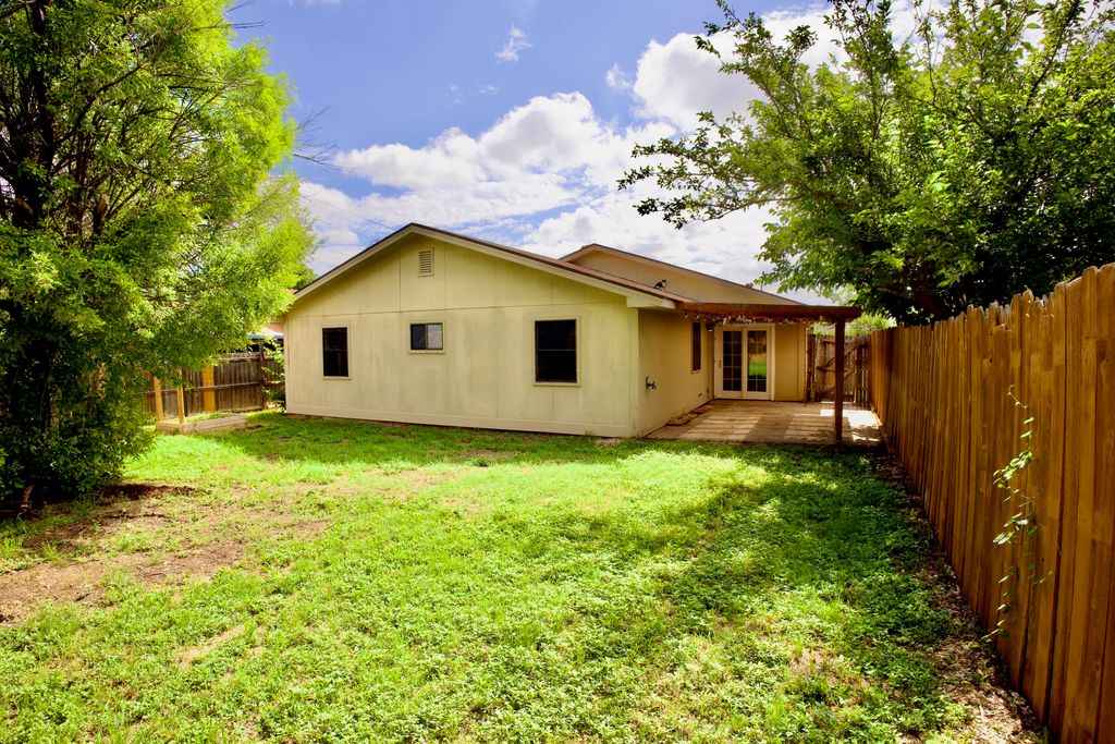 Image 25 of property listing at 1339 Fox Hollow Street, San Angelo, TX 76905